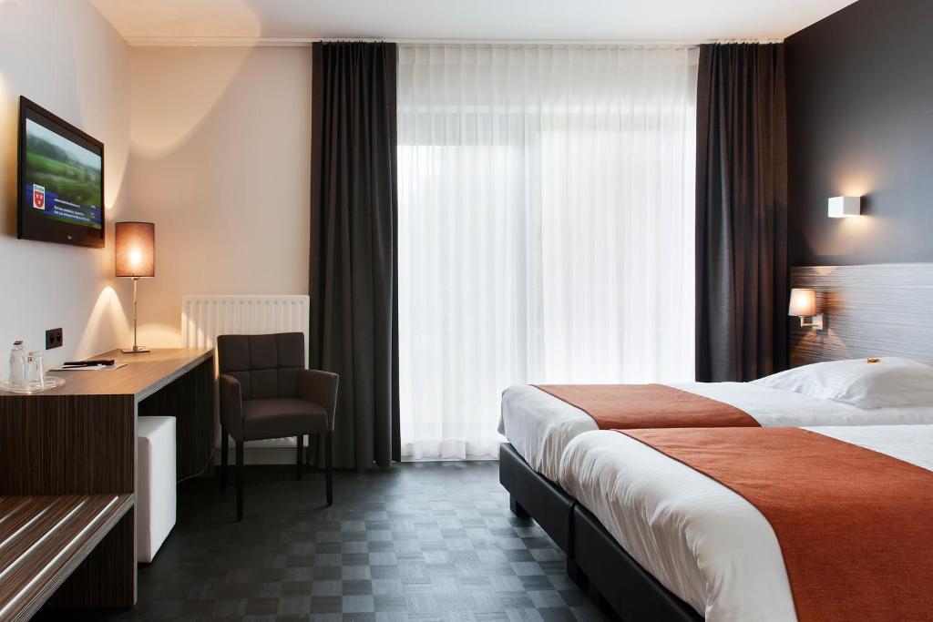 Park Hotel Montreal Мехелен Стая снимка